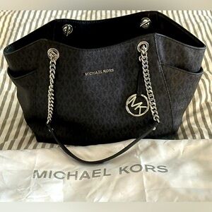 Michael Kors JetSet bag, worn twice